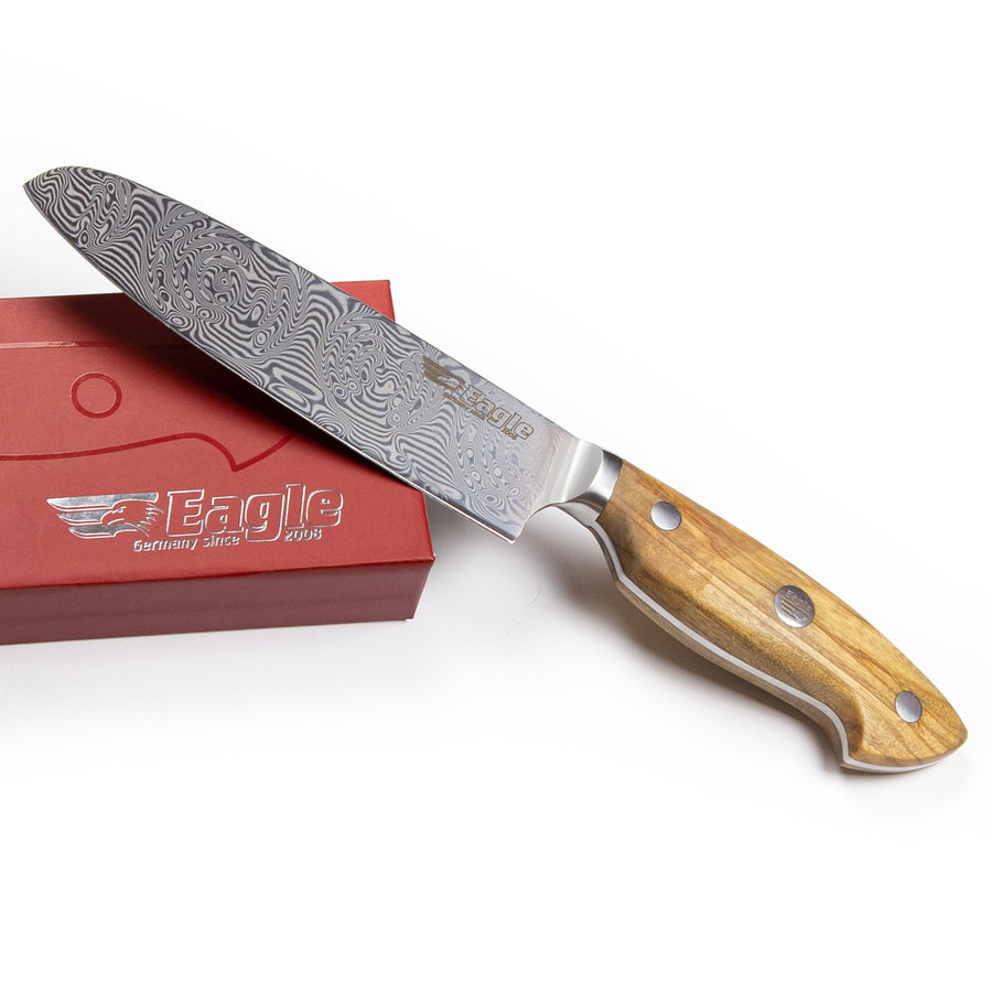 Eagle Pro U-Grip - Santoku-Messer 13 cm Klingenlänge - Voll-Damaststahl 108 Lagen / Heftschalen: Olivenholz aus Süditalien
